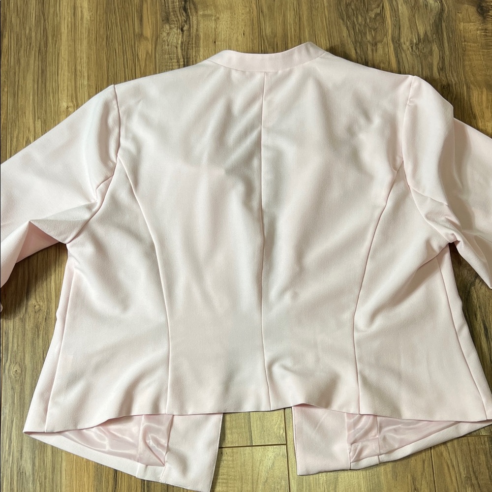 Torrid Light Pink Women's Blazer Open Sz 2 - Picture 6 of 11